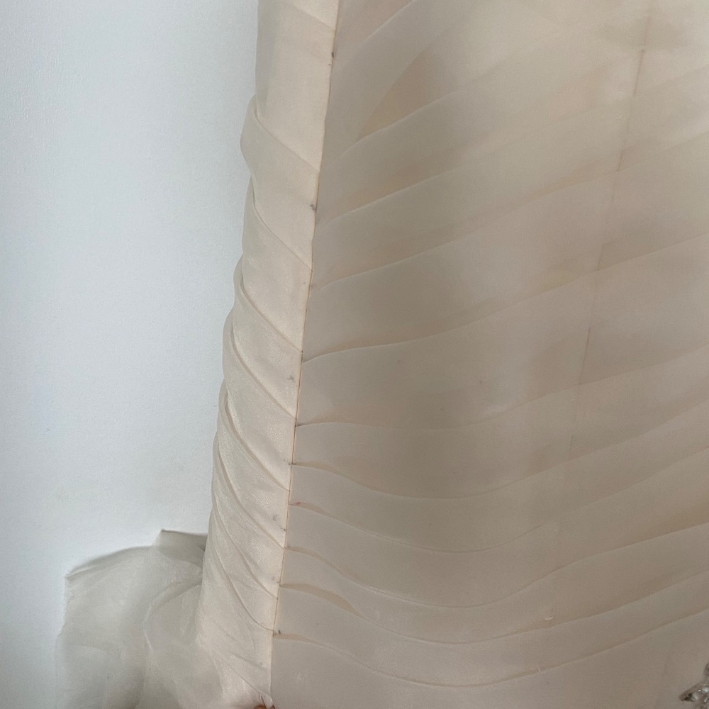 Impression Bridal Dress - Picture 7 of 16